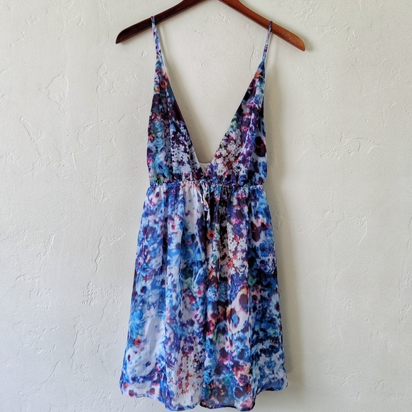 mahina Dresses & Skirts - Vibrant Printed Chemise Dress